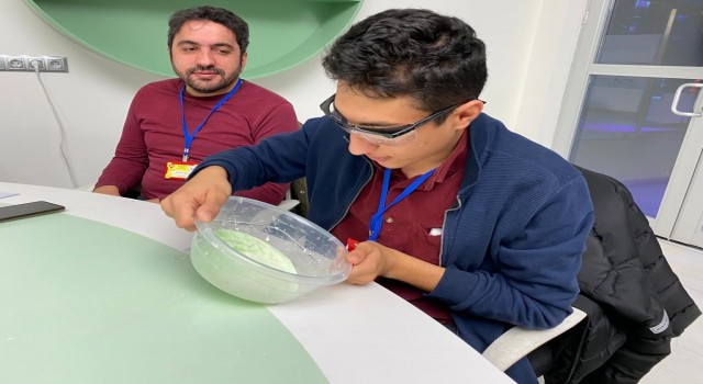 Hem bilim öğrendiler hem eğlendiler