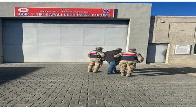 Iğdırda 15 yıl hapis cezası bulunan firari yakalandı