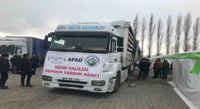 Iğdırdan deprem bölgesine yardım seferberliği