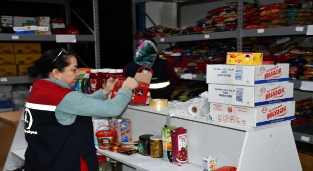 İhtiyaçlar ilk elden ulaştırılıyor