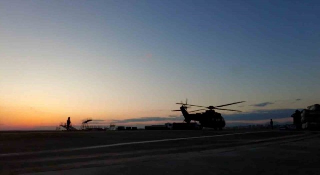 İncirlik Üssünden depremzedelerin tahliyesi devam ediyor