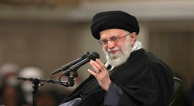 Hamaney: Türkiye ve Suriye'deki deprem tüm Müslümanları ilgilendirir