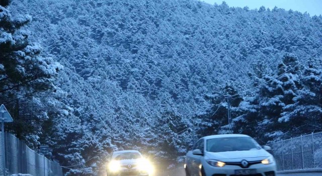 İstanbula kar yağdı, Aydos Tepesi beyaza büründü