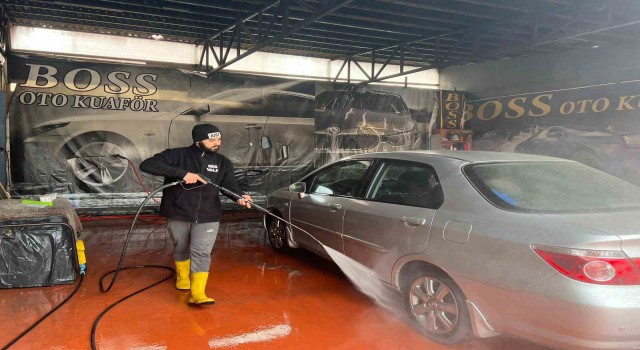 İstanbula yağmur beklenirken çamur yağdı