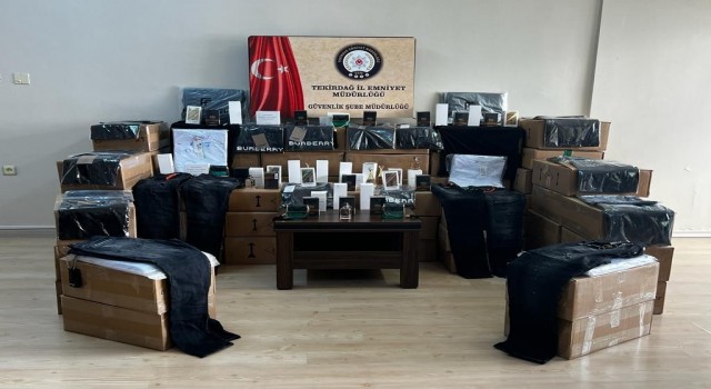 İstanbuldan ürettikleri sahte ürünleri Tekirdağda satmaya çalıştılar