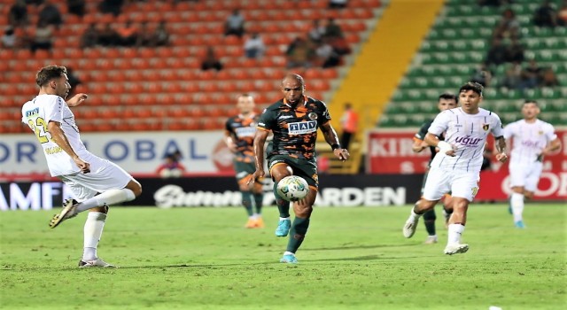 İstanbulspor ile Alanyaspor 2. randevu