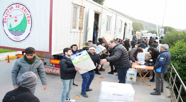 İzmirde belediyelerin seferberliği devam ediyor