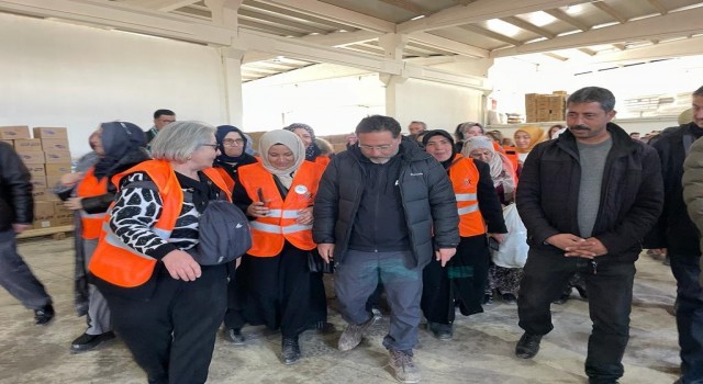 Kadın Kooperatiflerinin üyeleri Vali Çiçeki Elbistanda ziyaret etti