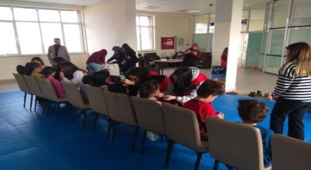 KAEÜde depremzede çocukların sosyalleşmesi için çalışmalar yürütülüuyor