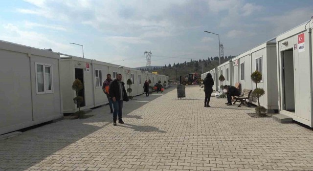 Kahramanmaraşta 117 aileye yuva olacak konteyner kentte çalışmalar sürüyor