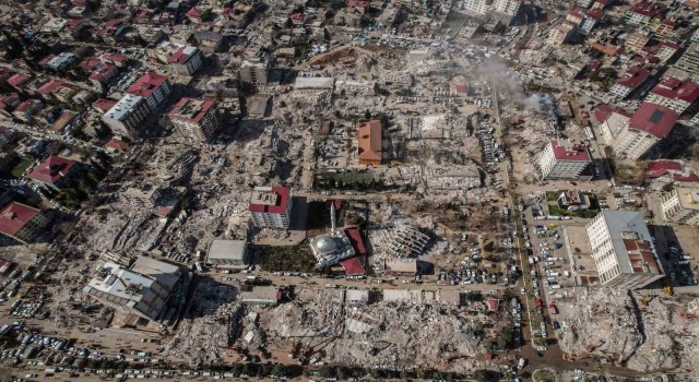 Kahramanmaraştaki büyük yıkım havadan görüntülendi