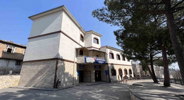 Kahramanmaraştaki taziye evlerinde çamaşır yıkama ve duş imkanı