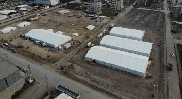 Katarın Hatayda kurduğu sahra hastanesi depremzedelere şifa dağıtıyor