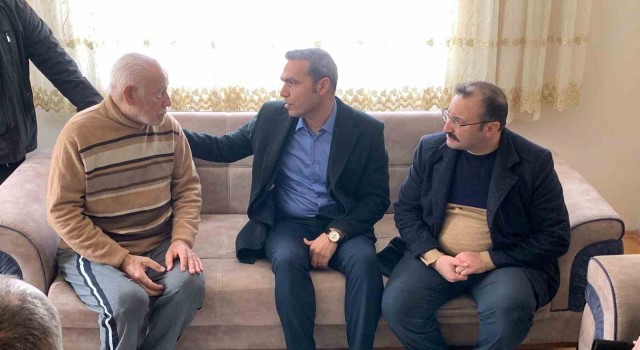 Kaymakam Çiçek, “Depremzedelerin ihtiyaçları konusunda her şeyi yapmaya hazırız”