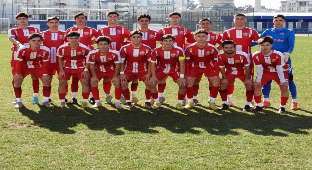 Kepezin U18 takımı dolu dizgin gidiyor