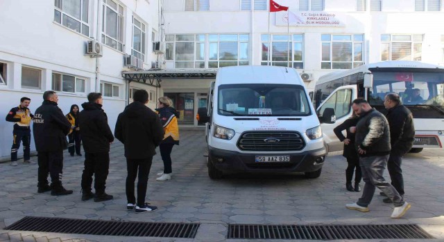 Kırklarelinde 34 gönüllü sağlık personeli deprem bölgesine uğurlandı