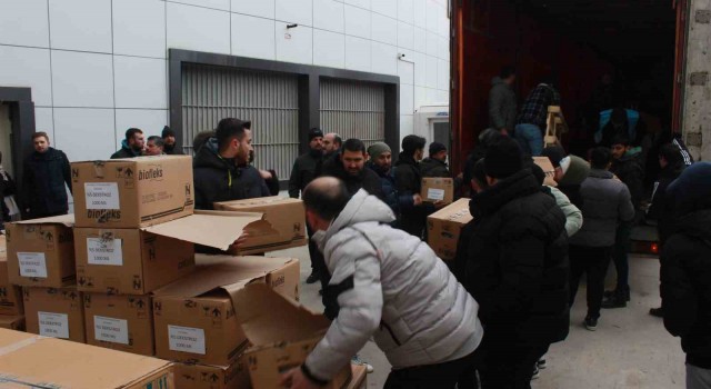 Kırklarelinden deprem bölgelerine ilaç desteği