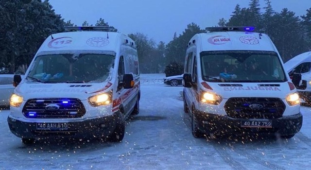 Kırşehirden Deprem Bölgesine Araç Desteği