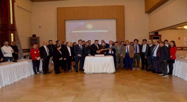 Koca: Vatandaşlarımızın isteyip de bizim açmayacağımız kurs yok