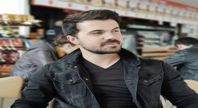 Konakladığı otelde depreme yakalanan enerji mühendisi toprağa verildi