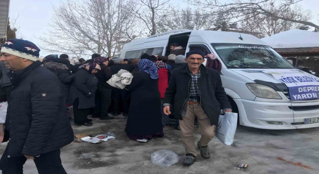 Köşkten giden yardımlar Elbistana ulaştı