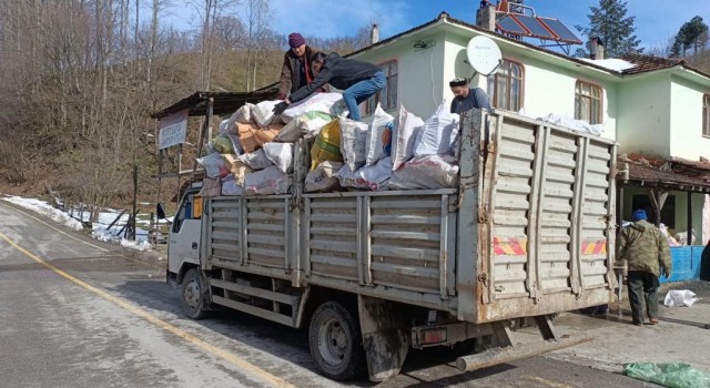 Köylülerden anlamlı destek