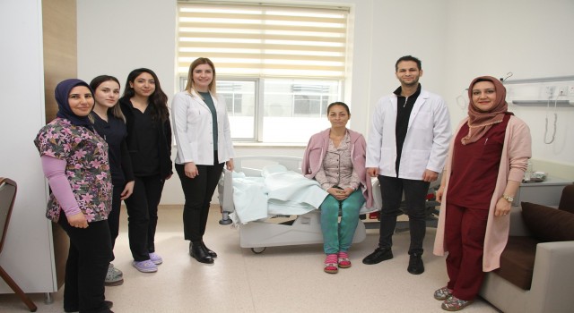 Kulada uzun zaman sonra ilk kez rahim ameliyatı yapıldı