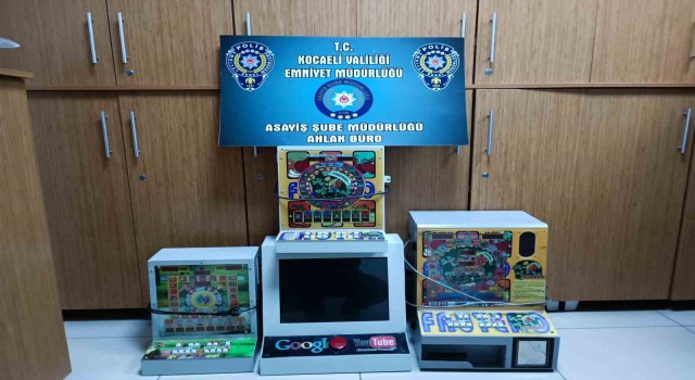 Kumar oynatılan iş yerine polis baskını