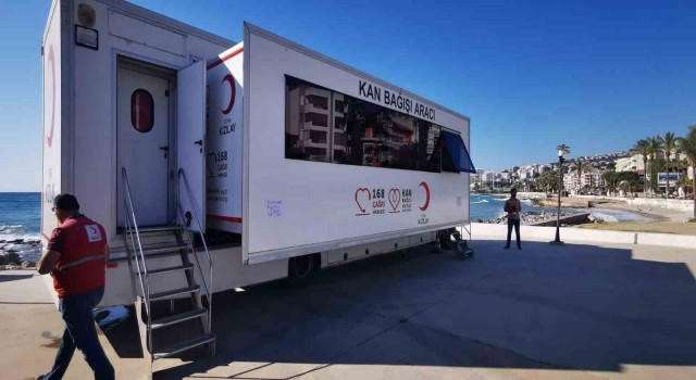 Kuşadası Kaymakamlığından kan bağışı çağrısı