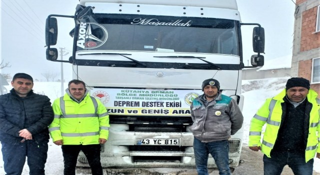 Kütahya OBM deprem bölgesine iş makinesi ve personel gönderdi