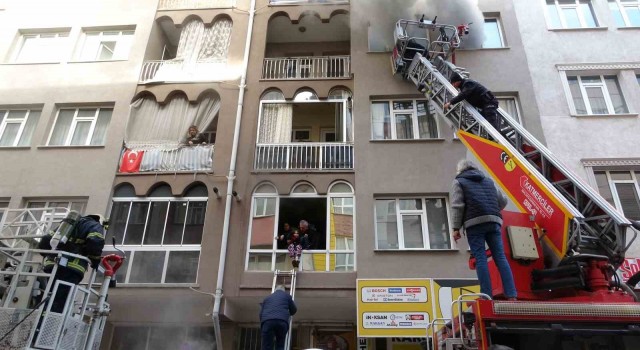 Kütahyada korkutan yangın