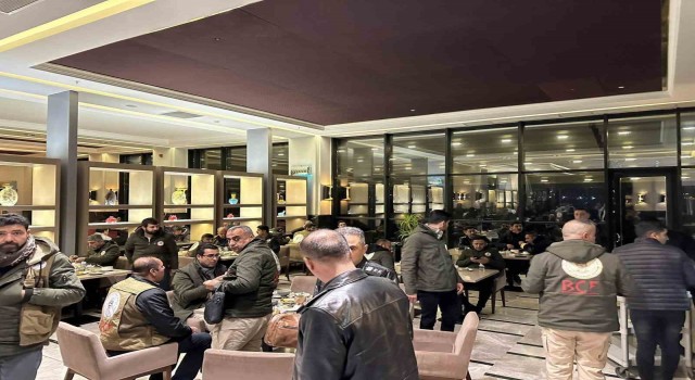 Kuzey Iraktan Türkiyeye 186 kişilik arama kurtarma ekibi gönderildi