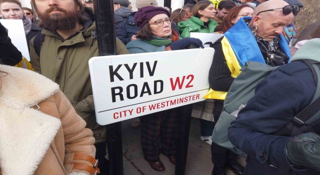Londrada Rusya Büyükelçiliğinin karşısındaki sokağa Kiev ismi verildi
