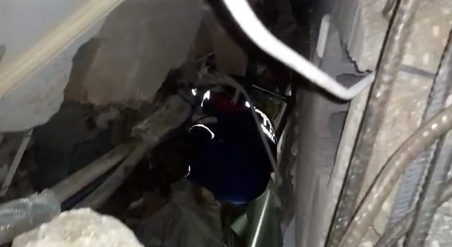 Madenciler depremin 88. saatinde karı koca çifti kurtardı