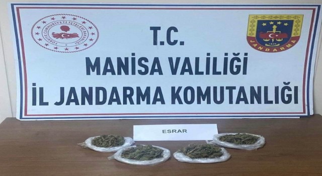 Manisada taksideki yolcudan uyuşturucu çıktı