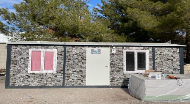 Marmara Belediyesinden deprem bölgesine konteyner desteği
