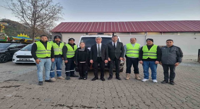 Marmaristen deprem bölgesine temizlik desteği