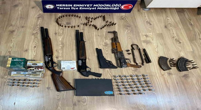 Mersinde evinde kalaşnikof ele geçirilen şüpheli tutuklandı