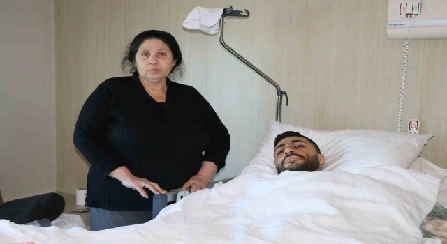 Mersindeki yaralı depremzedeler o anları anlattı