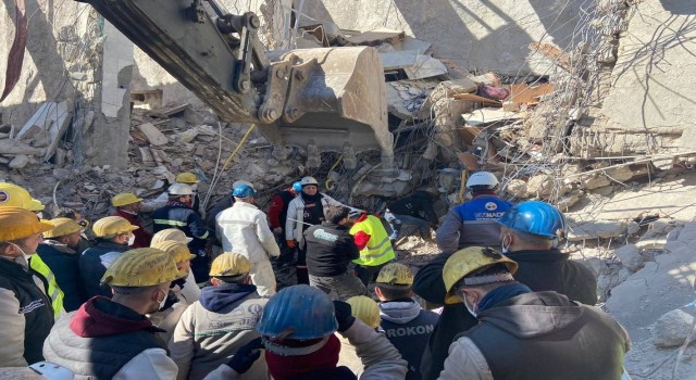 MSB: 73 gönüllümüz Hatayda arama-kurtarma faaliyetlerine aralıksız destek veriyor