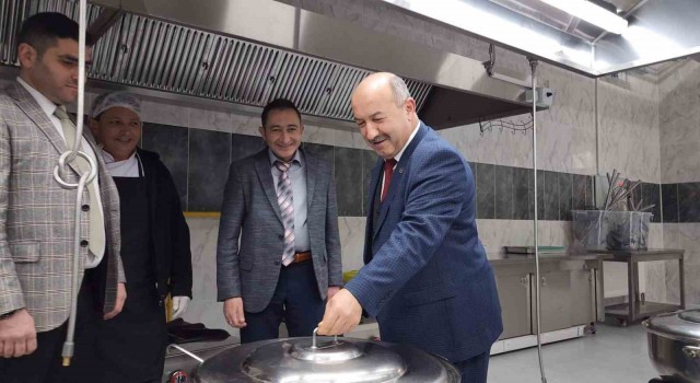 Müdür Başyiğit, “Beslenme programının sorunsuz bir şekilde uygulanması için çalışmalarımız devam etmektedir”