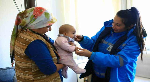 Muğla Büyükşehir Muğlada misafir edilen depremzedelerin yanında