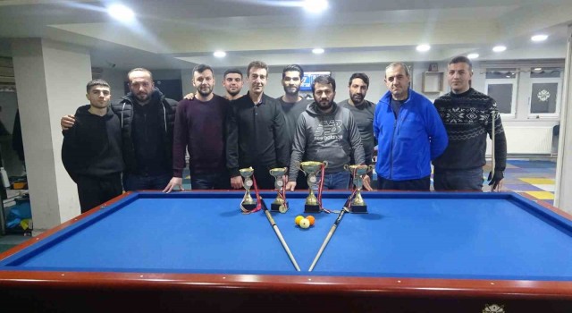 Muşta depremzedeler yararına bilardo turnuvası düzenlendi