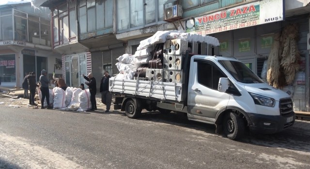 Muştan deprem bölgesine 600 soba gönderildi