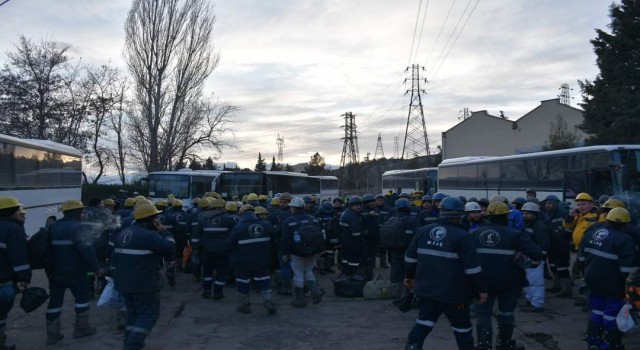 Nallıhanda madencilerden deprem bölgesine yardım eli
