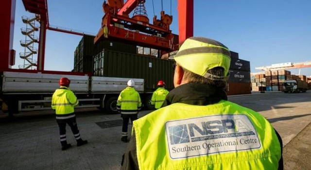 NATOnun Türkiyeye gönderdiği konteyner evlerden 600ü yola çıktı
