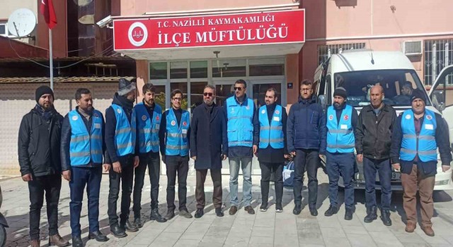 Nazilli İlçe Müftülüğüden 12 din görevlisi Kahramanmaraşa gitti