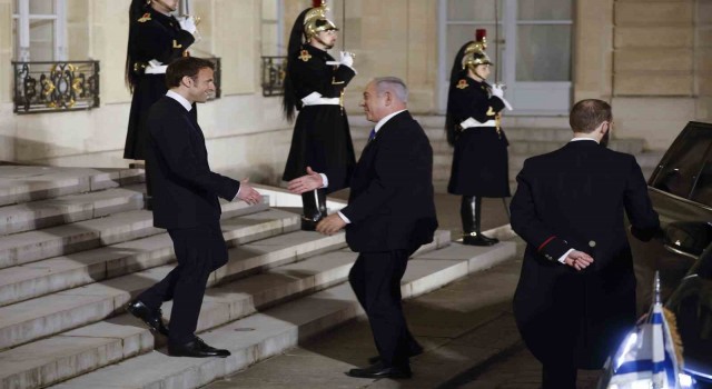 Netanyahu ve Macron, Pariste bir araya geldi