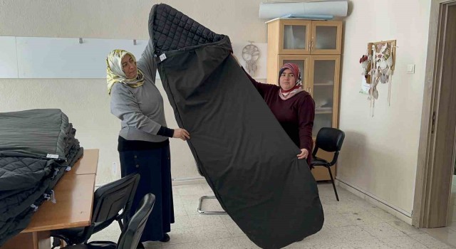 Niğdeden yardımlar devam ediyor