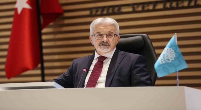 Nilüferden üniversite öğrencisine ulaşım desteği